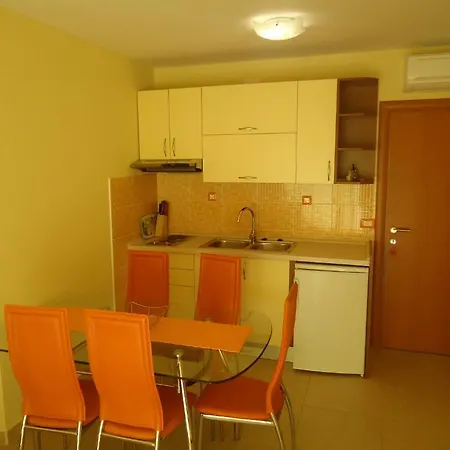Villa Grgo Apartments Tučepi Chambre photo