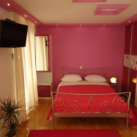 Villa Grgo Apartments Tučepi Extérieur photo